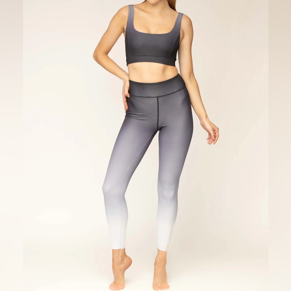 Aurum Activewear Ombré set -  High-Waisted Leggings